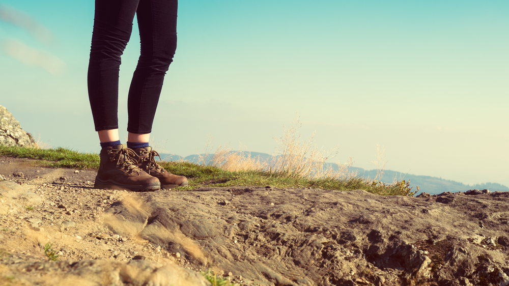 sorel women's hiking boots