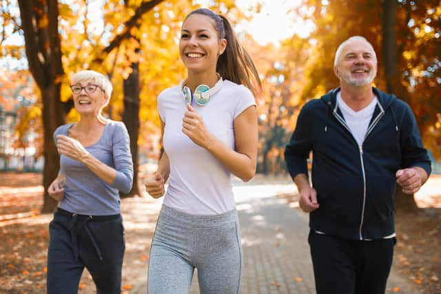 Take regular exercise to prolong your life (photo: adobe.com)