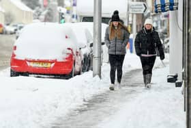 Following mild weather over the New Year weekend, temperatures are set to plummet (Photo: Jeff J Mitchell/Getty Images)