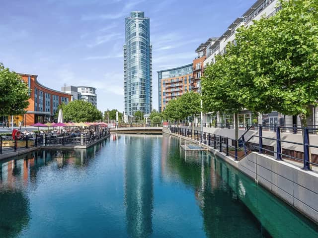 This flat is a stone's throw away from Gunwharf Quays shopping outlet