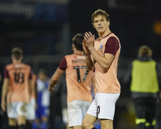 Sean Raggett.