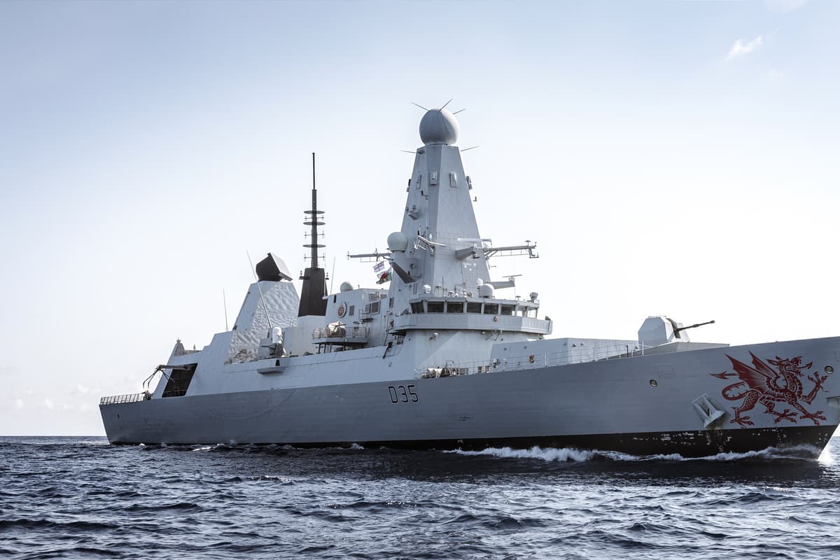 Royal Navy: Die modernisierte HMS Dragon nimmt an der größten Schießübung ...