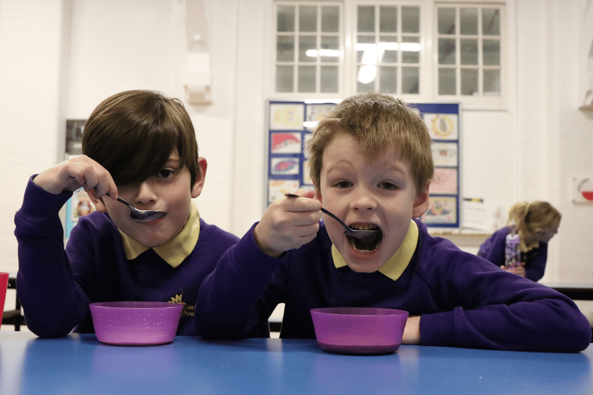 Penbridge Penbridge Junior School in Fratton receives £1,000 Kellogg's grant for ...