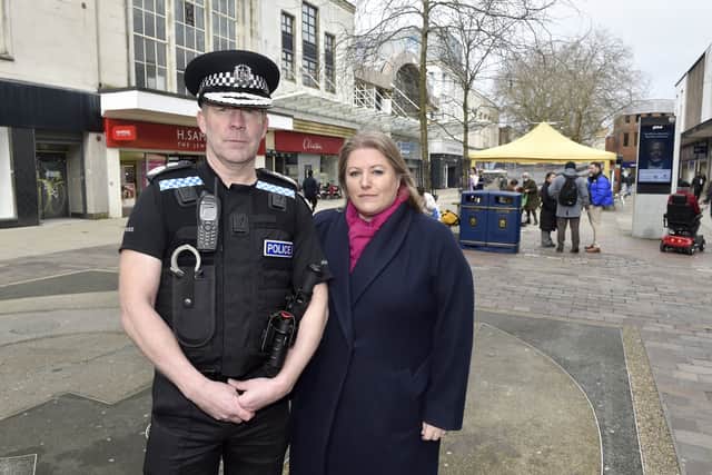 Hampshire and the Isle of Wight Police and Crime Commissioner Donna Jones and Chief Constable Scott Chilton have unveiled how they are turning the tide on retail crime and shoplifting, reporting an 83.3% increase in outcomes for victims.
