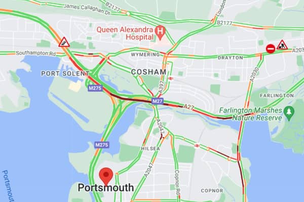 There are heavy delays forming on the M27 westbound between A27 (Portsbridge Roundabout) and junction 11 of the A27. 
