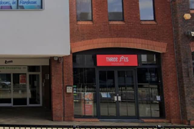 Three Joes in Fareham suddenly shut this afternoon, a staff member said.
