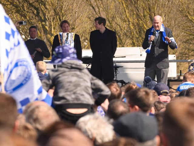 Michael Eisner addresses the crowd during Portsmouth's title celebrations.

Picture: Keith Woodland (280421-460)