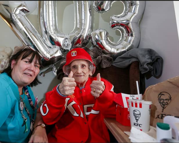Eileen Veysey celebrates her 103rd birthday with a KFC
