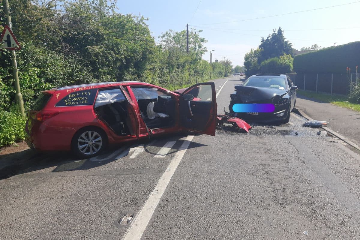 Person seriously injured in crash which blocked road - Vimarsana News