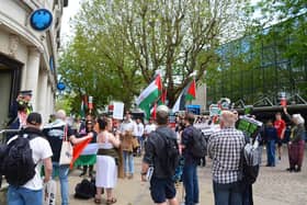 Pro Palestinian protesters took to Commercial Road at the weekend as they targeted Barclays Bank for supposed links to weapons manufacturers.