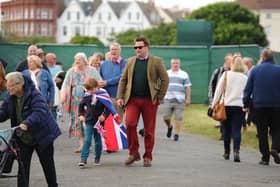 Guests and residents begin to arrive on Southsea Common