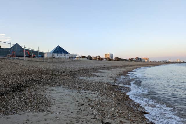 Southsea Beach just got bigger as a section which has been shut for the city’s multi-million pound coastal scheme has reopened - I went to check it out on a beautiful sunny evening.
