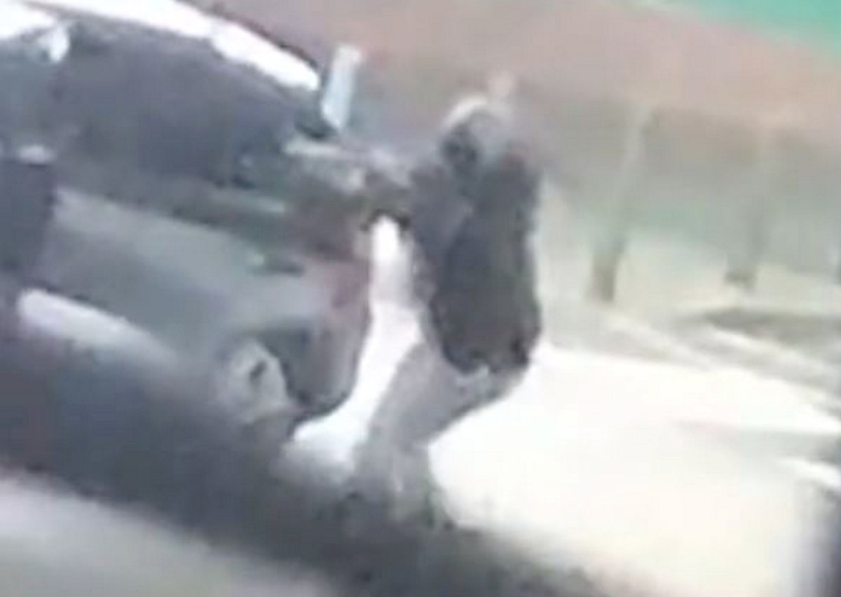Gunman opens fire with sawn-off shotgun in West Midlands carpark