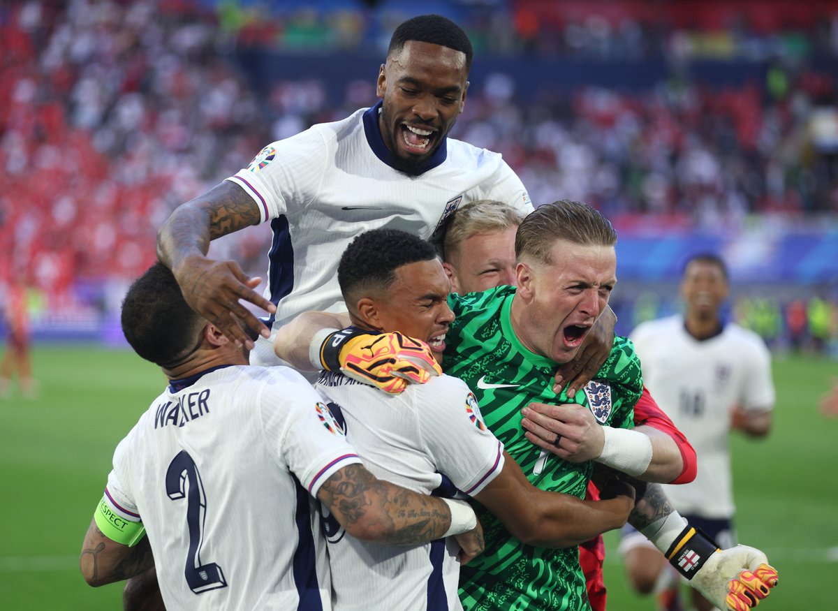 Euro 2024: Tesco issues major update on opening hours if England squad reaches football final in Germany