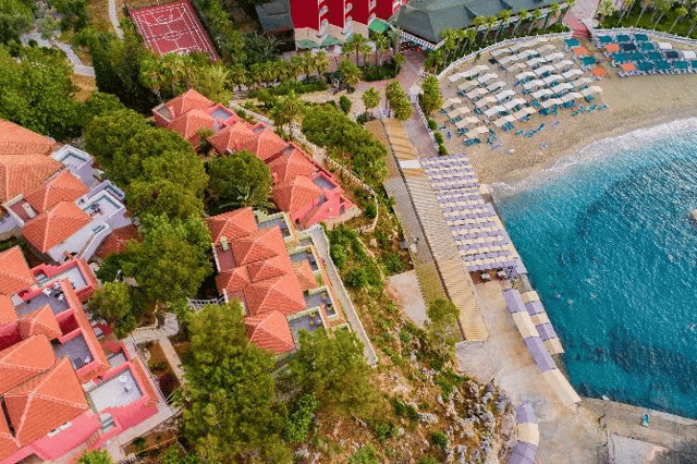 The Senza Garden Holiday Club is right by the sea