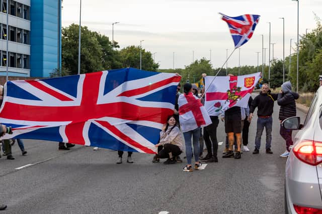 The M275 is brought to a standstill by Anti-immigration protesters. Picture: Mike Cooter (070824)