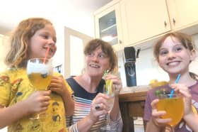 We made mocktails using the SodaStream Art and it was so much fun!