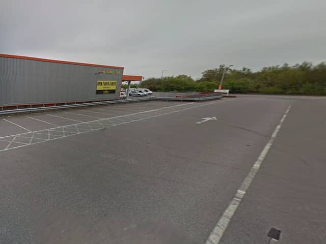 A thief walked out of the B&Q store in Havant with two drills without paying.