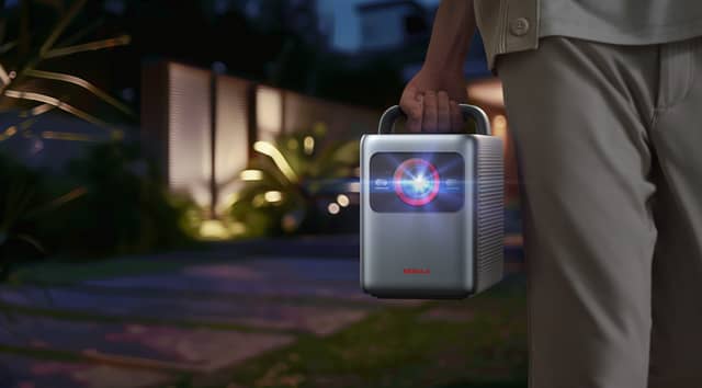 The Nebula Cosmos 4K SE is truly portable - but has some amazing features