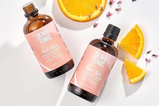 Skin & Tonic Fresh Face Exfoliating Water