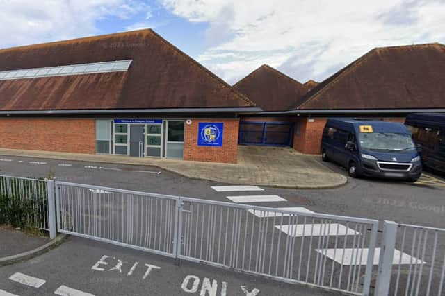 Prospect School has been described as ambitious with a 'broad and balanced curriculum that reflects its high
expectations.'