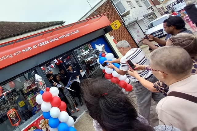 A new One Stop Franchise store has opened in Hayling Island. One Stop Creek Road is opened on November 1 and it is working with independent retailer Hari Gnanasegaram.