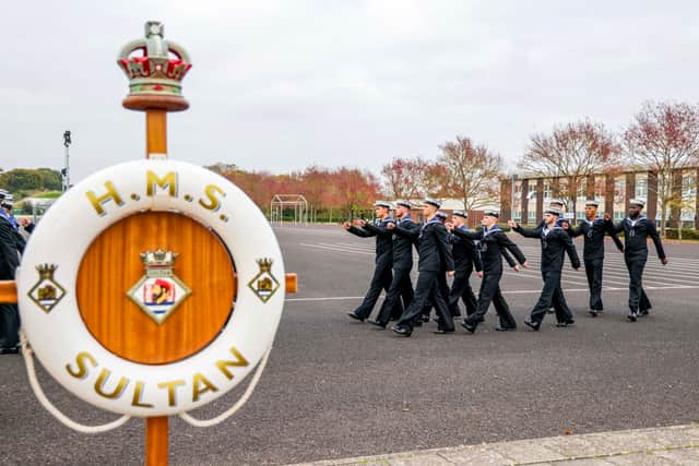 A Royal Navy training contract extension is due to bolster services at HMS Sultan in Gosport.