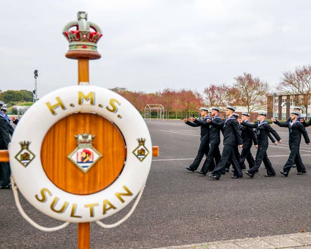 A Royal Navy training contract extension is due to bolster services at HMS Sultan in Gosport.