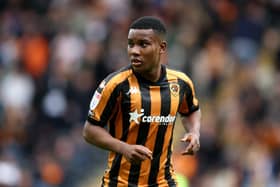 Hull midfielder Oscar Zambrano