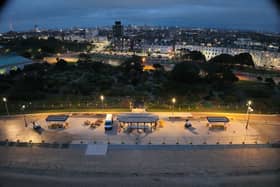 Prom and shelters from above at Speakers' Corner
