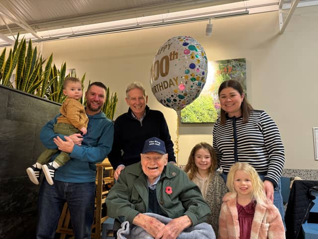 Royal Navy veteran Robert Jones, who served during the D-Day landings on June 6, 1944, has celebrated his 100th birthday on Hayling Island.