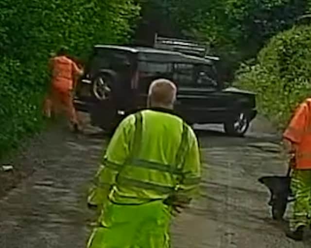 Land Rover driver rams workman after ignoring road closure