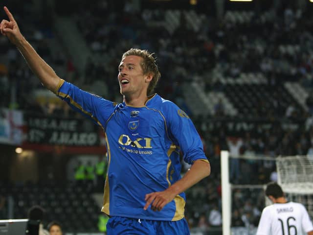 Former Pompey favourite Peter Crouch has spoken about the surprise team-talk which gave him 'goosebumps' at Fratton.