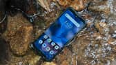 The Doogee S200 has amazing waterproofing and shock-proofing capabilities