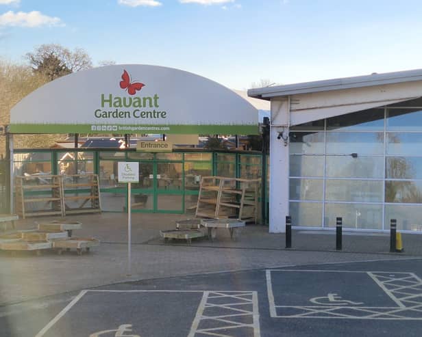 Signage for Havant Garden Centre which is replacing Dobbies