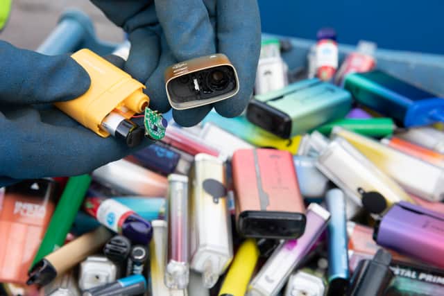 Thousands of vapes seized daily
