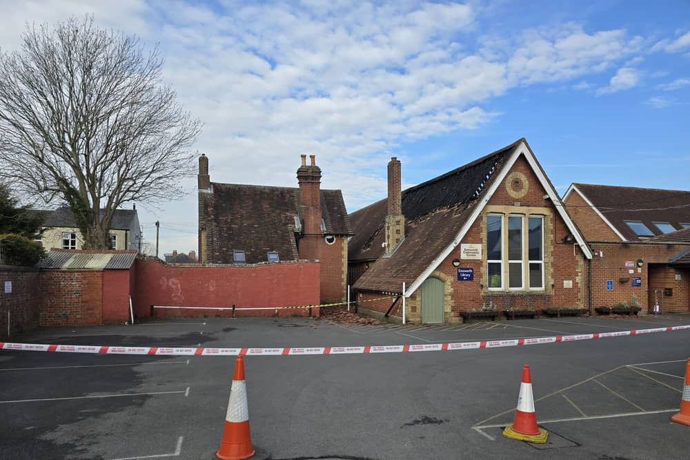 A fire has broken out at a community centre in Emsworth with firefighters rushing to the scene.
