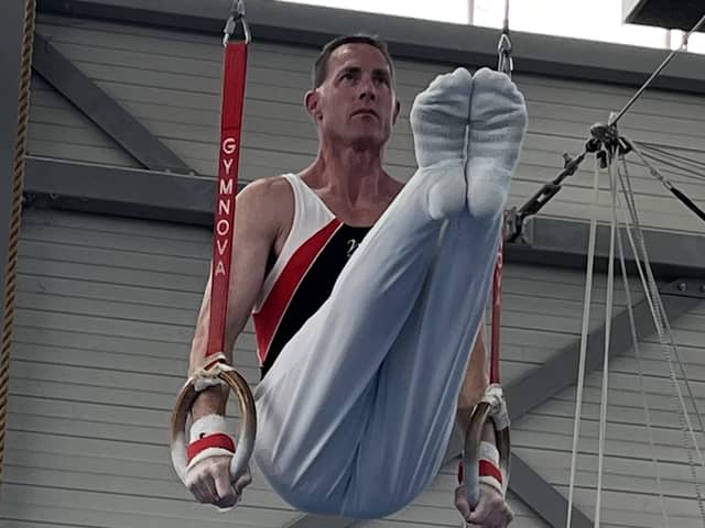 University lecturer training in gymnastics 