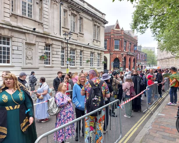 Crowds gather for Portsmouth Comic Con 2025