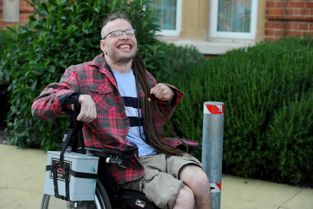 Mikey Osbourne (37) from Portsmouth, is severely disabled after drug misuse in 2013 which left him with a brain injury. Mikey is taking on a charity static bike ride cycling 60-80 miles at the Mountbatten Centre on Wednesday 21st May raising money for Headway.