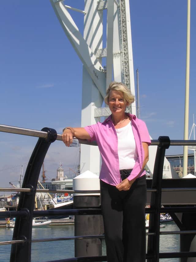 Former News reporter Pat Holt