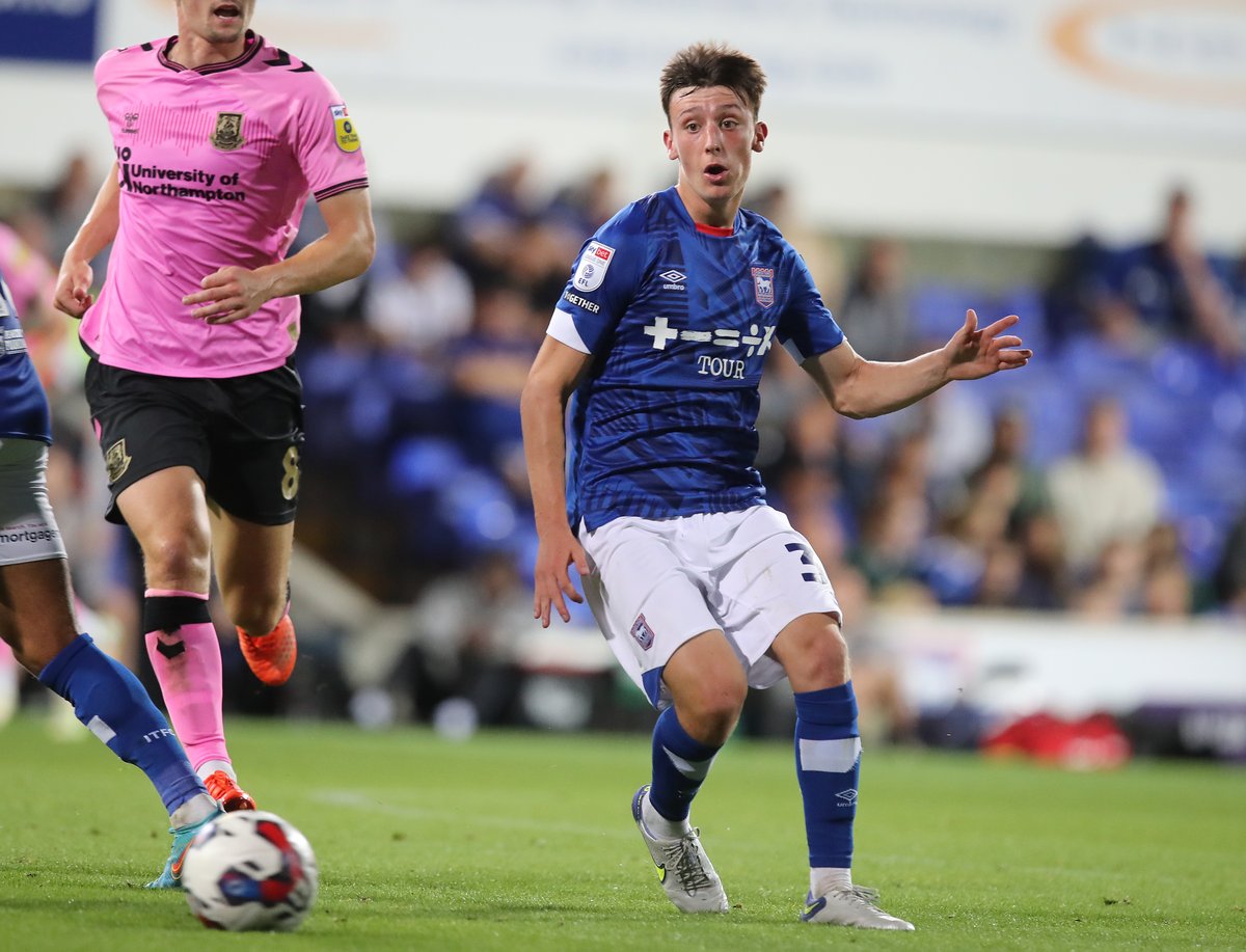 The young Ipswich Town midfielder and former Wycombe loanee who Portsmouth should turn to following Freddie Potts' return to West Ham