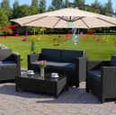 The built-in speaker adds another dimension to this lovely outdoor parasol
