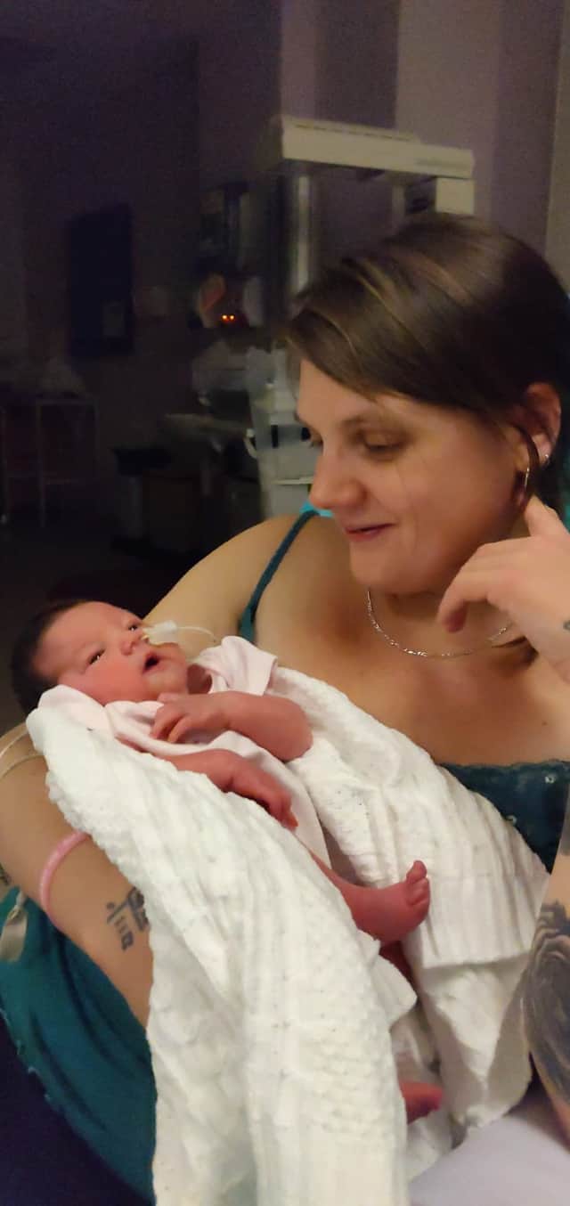 Rebekka Ross with her daughter Ava
