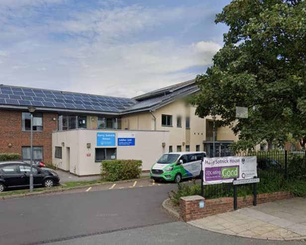 Nurses providing care at the Summerlee unit in Harry Sotnick House have been advised to apply for other jobs as the NHS Trust looks to turn to home focussed support.