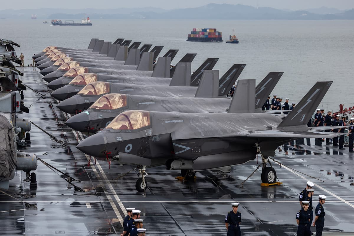 „Enttäuschende Rückkehr“ der F-35-Kampfjets HMS Prince of Wales und HMS ...