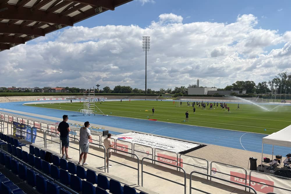 Pompey in training at the  X-Bionic Sphere Sports Complex in Šamorín, Slovakia last year