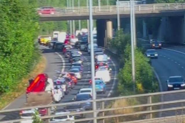 Delays caused by the incident near junction 4 of the M27