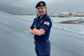 An inspiring Naval Officer, Commander Amy Gilmore, passed away after a hard-fought battle with breast cancer. She regularly served in Portsmouth and aboard HMS Queen Elizabeth.