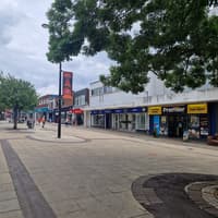 £1.8m revamp of Waterlooville town centre approved with new seating, trees and paving planned